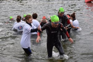 Robert Goppelt verlässt den Kanal beim DATEV Challenge Roth