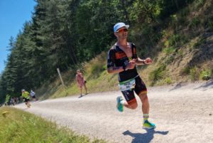 Marco Eckstein auf der Laufstrecke des DATEV Challenge Roth powered by hep